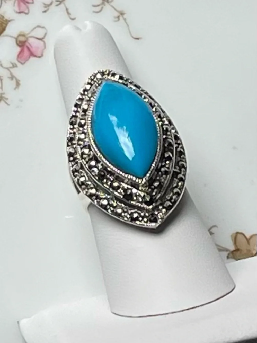 Vtg .925 SS Turquoise Marcacite Very Large Statement Cocktail ring sz 7.5 /10.2g